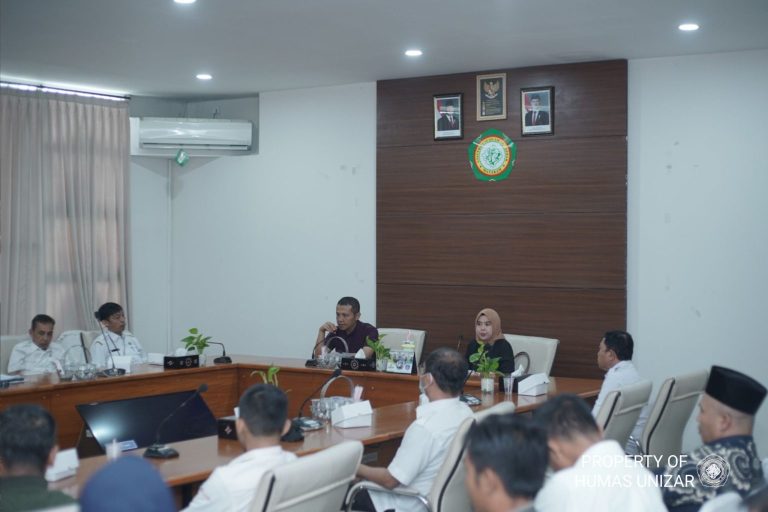 UNIZAR dan BRIN Gelar Kick Off Riset Tata Kelola Desa Wisata untuk Dukung DPSP Mandalika